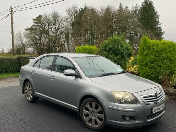 Toyota Avensis Hatchback, Diesel, 2008, Silver