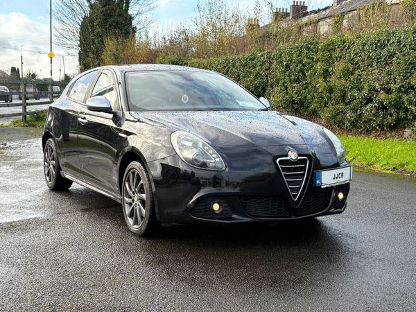 Alfa Romeo Giulietta Hatchback, Diesel, 2011, Black