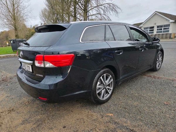 Toyota Avensis Estate, Diesel, 2014, Grey