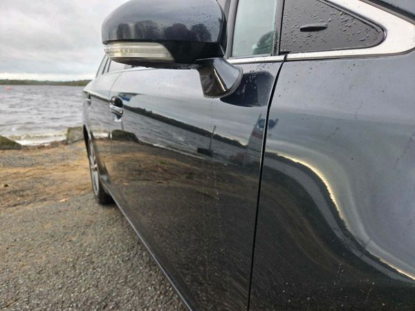 Toyota Avensis Estate, Diesel, 2014, Grey