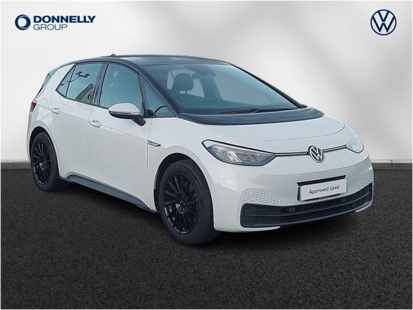 Volkswagen ID.3 Hatchback, Electric, 2022, White