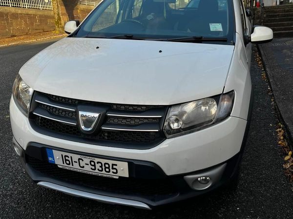 Dacia Sandero Stepway Hatchback, Diesel, 2016, White