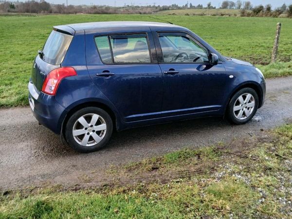Suzuki Swift Hatchback, Petrol, 2008, Blue