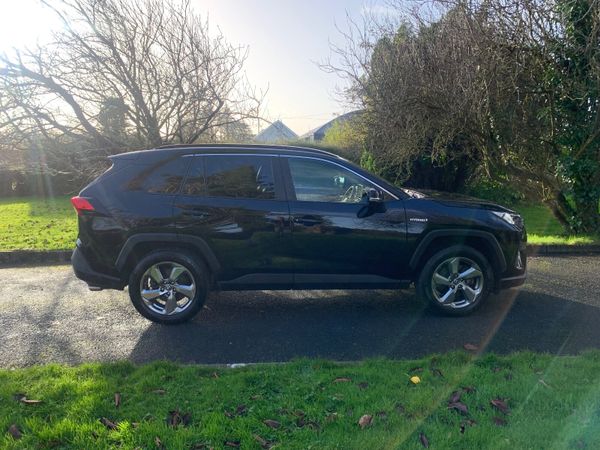 Toyota RAV4 SUV, Petrol Hybrid, 2022, Black