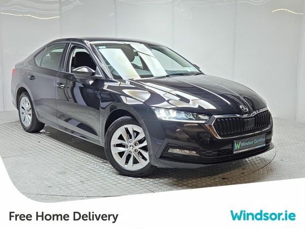 Skoda Octavia Saloon, Diesel, 2021, Black