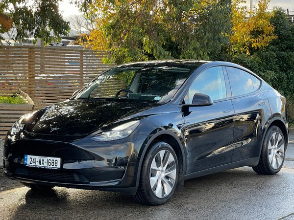 Tesla Model Y SUV, Electric, 2024, Black