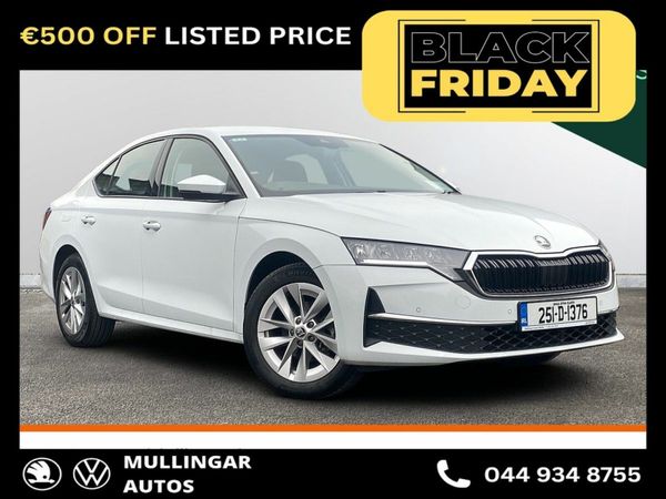 Skoda Octavia Saloon, Diesel, 2025, White