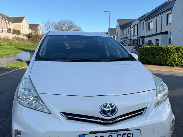 Toyota Prius MPV, Petrol Hybrid, 2013, White