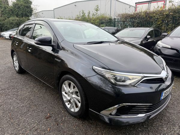 Toyota Auris Hatchback, Petrol Hybrid, 2016, Black