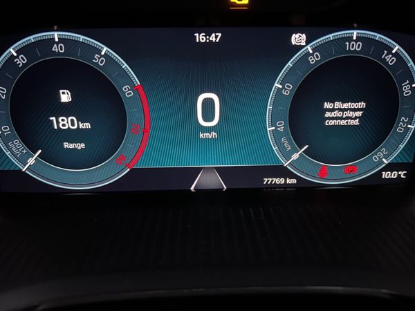 Skoda Octavia Saloon, Petrol, 2022, Black