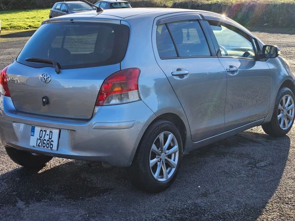 Toyota Vitz Hatchback, Petrol, 2007, Grey