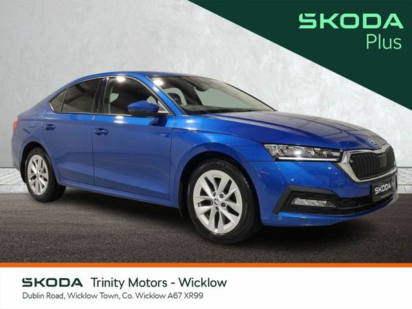 Skoda Octavia Saloon, Petrol, 2022, Blue