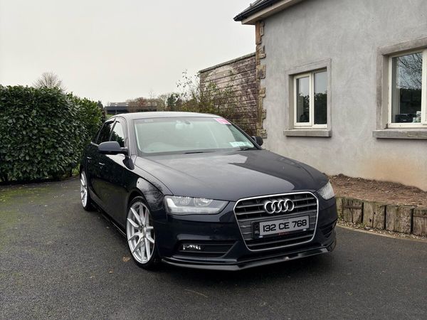Audi A4 Saloon, Diesel, 2013, Blue