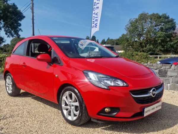 Opel Corsa Hatchback, Petrol, 2016, Red