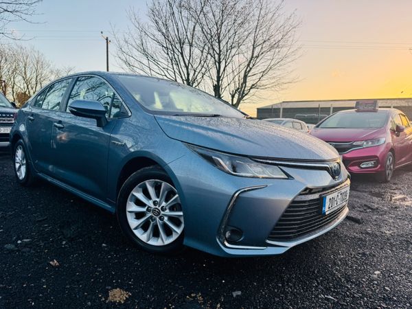 Toyota Corolla Saloon, Petrol Hybrid, 2020, Grey