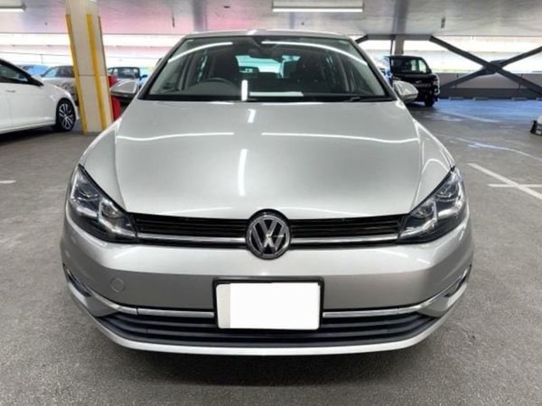 Volkswagen Golf Hatchback, Petrol, 2017, Grey