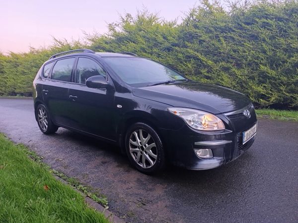 Hyundai i30 Estate, Diesel, 2010, Black
