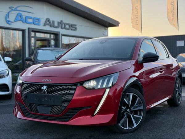 Peugeot 208 Hatchback, Petrol, 2020, Red