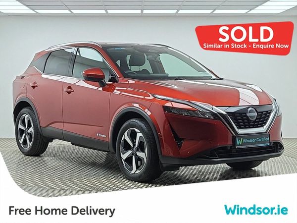 Nissan Qashqai MPV, Petrol Hybrid, 2023, Red