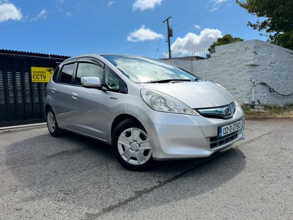 Honda Fit Hatchback, Petrol Hybrid, 2013, Silver
