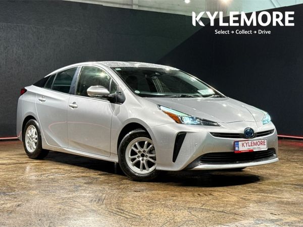 Toyota Prius Hatchback, Petrol Hybrid, 2021, Silver