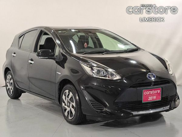 Toyota Aqua Hatchback, Petrol Hybrid, 2019, Black