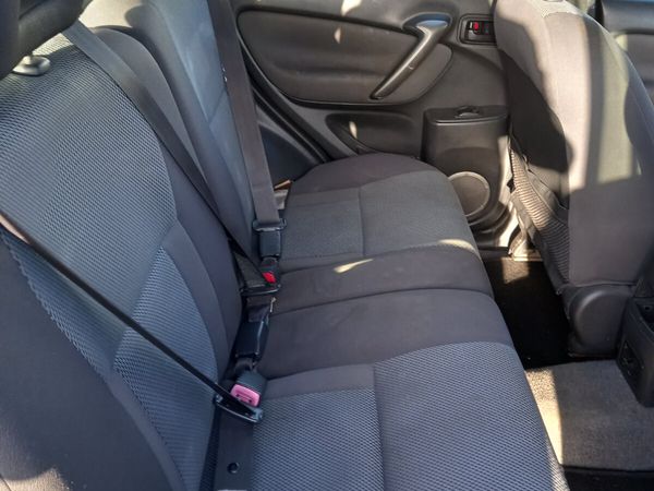 Toyota RAV4 SUV, Petrol, 2005, Blue