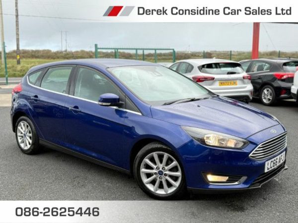 Ford Focus Hatchback, Diesel, 2017, Blue