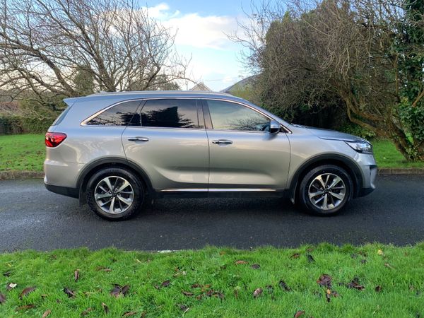 Kia Sorento SUV, Diesel, 2019, Grey