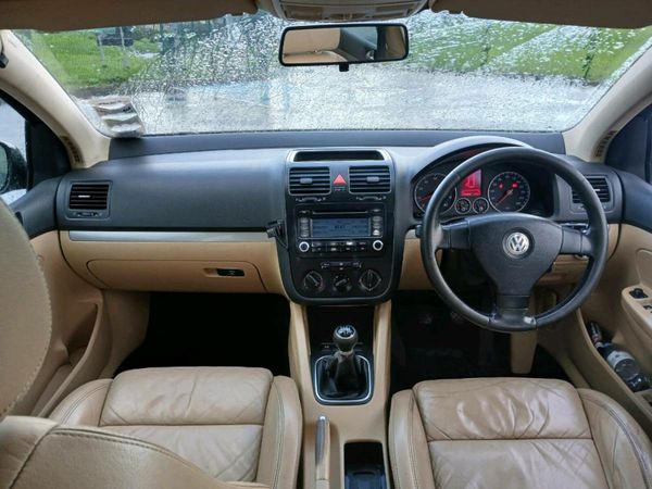 Volkswagen Golf Hatchback, Petrol, 2006, Black