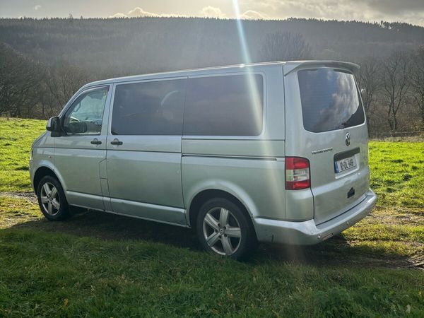 Volkswagen Transporter Minibus, Diesel, 2010, Silver