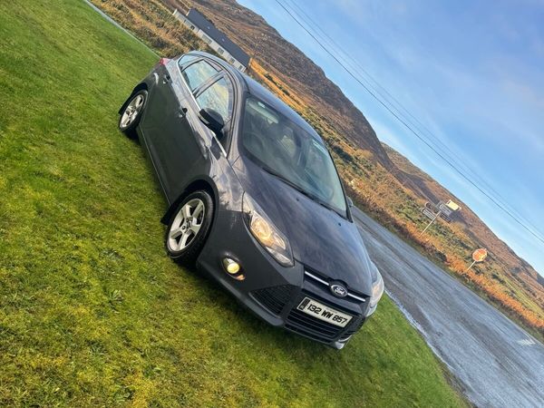 Ford Focus Hatchback, Diesel, 2013, Grey