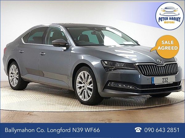 Skoda Superb Hatchback, Diesel, 2023, Grey