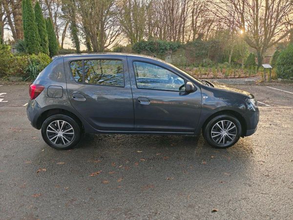 Dacia Sandero Hatchback, Petrol, 2019, Grey