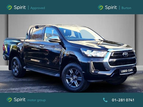 Toyota Hilux Van, Diesel, 2024, Black