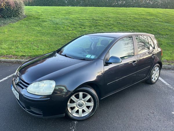 Volkswagen Golf Hatchback, Petrol, 2005, Black