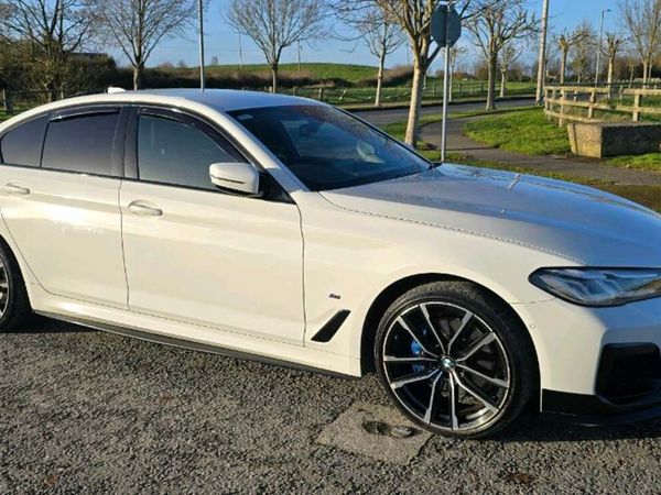 BMW 5-Series Saloon, Petrol Plug-in Hybrid, 2020, White