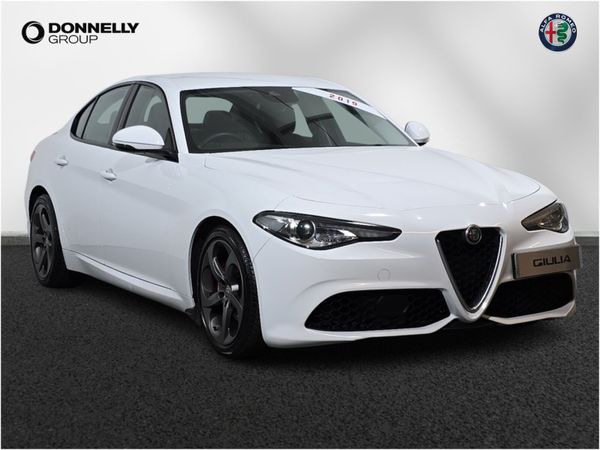 Alfa Romeo Giulia Saloon, Diesel, 2017, White
