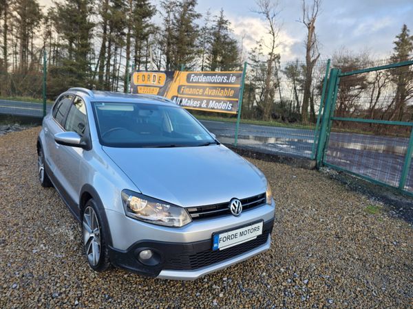 Volkswagen Polo Hatchback, Diesel, 2014, Silver
