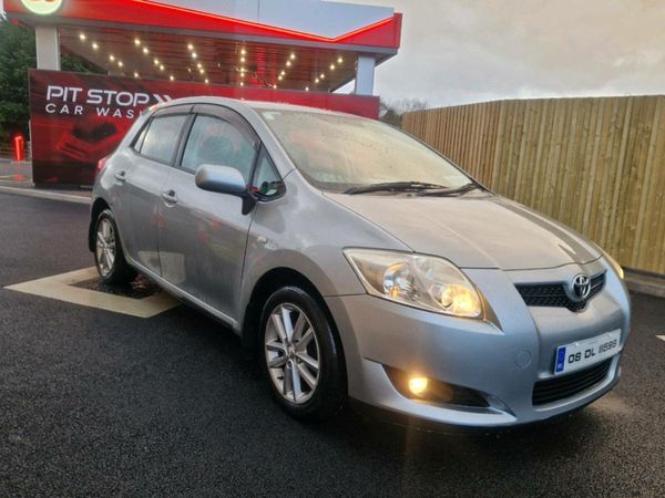 Toyota Auris Hatchback, Diesel, 2008, Silver