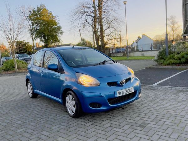 Toyota Aygo Hatchback, Petrol, 2010, Blue