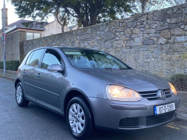 Volkswagen Golf Hatchback, Petrol, 2007, Grey