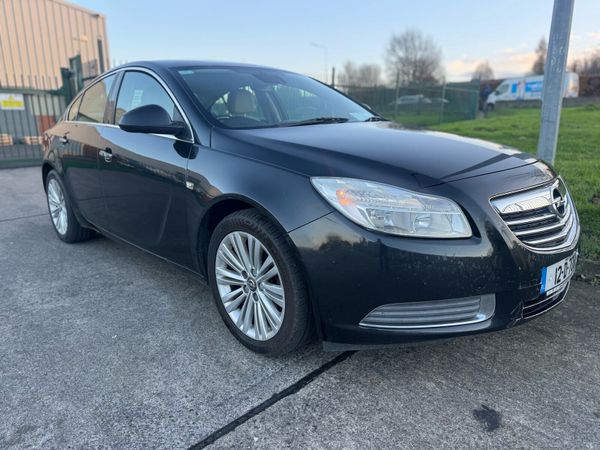 Opel Insignia MPV, Diesel, 2012, Black