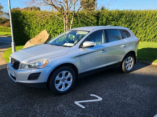 Volvo XC60 SUV, Diesel, 2011, Silver