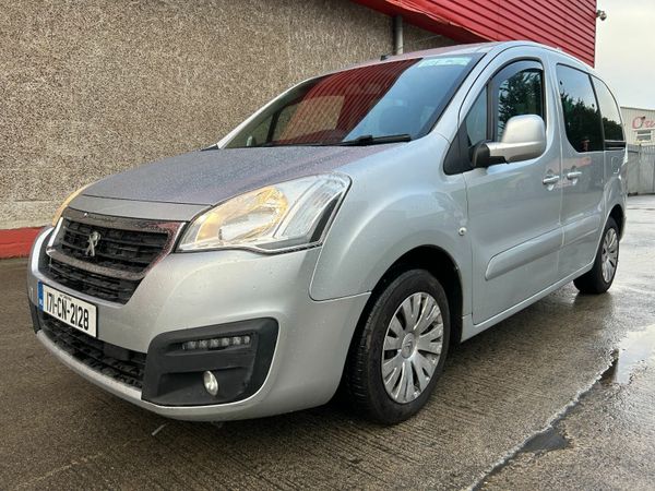 Peugeot Partner Tepee MPV, Diesel, 2017, Silver