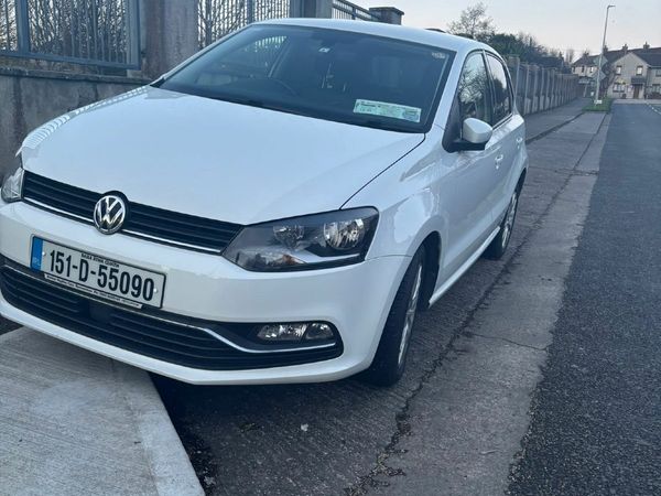 Volkswagen Polo Hatchback, Petrol, 2015, White