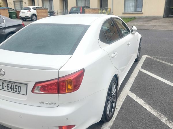 Lexus IS Saloon, Petrol, 2011, White