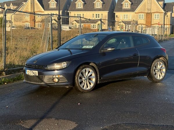 Volkswagen Scirocco Hatchback, Diesel, 2013, Blue