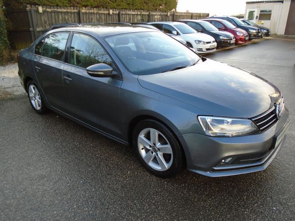 Volkswagen Jetta Saloon, Diesel, 2015, Grey