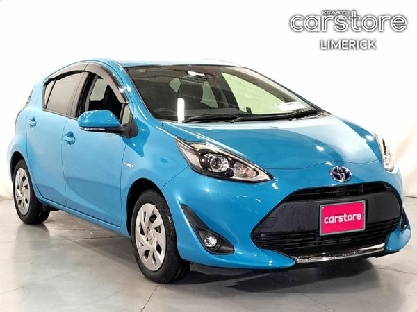 Toyota Aqua Hatchback, Petrol Hybrid, 2020, Blue